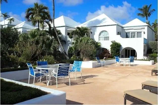 Deluxe Ocean View Villas - Just Steps From White Sand Beaches Creek Village 0*,  Bahamas